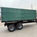 Hydraulic brake farm trailer
