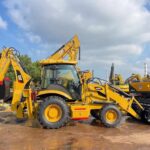 Cheap backhoe loader - Image 3