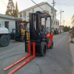 forklift truck - Image 2